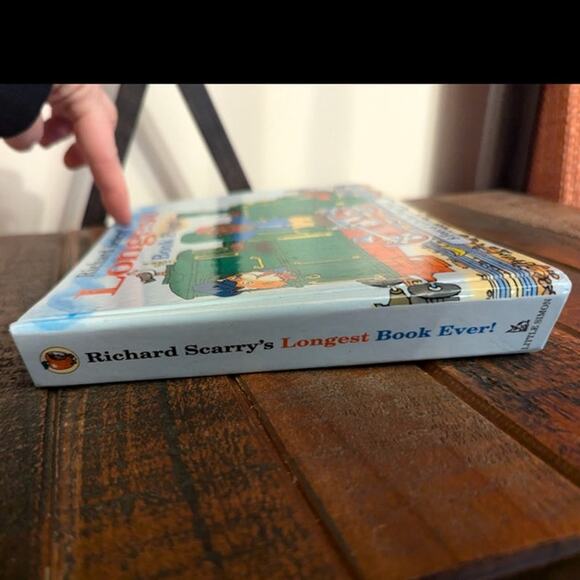 Richard Scarry's Longest Book Ever!:  8 Feet of Lift-the-Flap Fun!  1995 - Picture 7 of 8